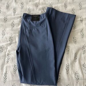 BR Women’s Pants NWT